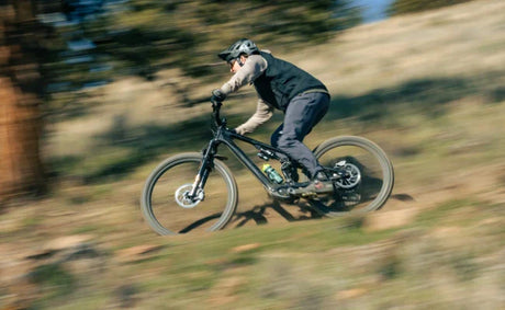 How Should You Compare an Electric Mountain Bike for Suspension, Brakes, and Tyres